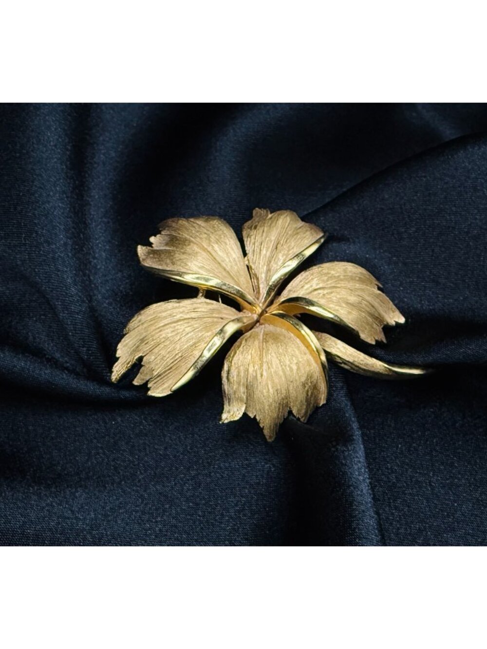 Vintage 1960s Trifari Signed Four-Leaf Clover Gold-Tone Brooch Pin